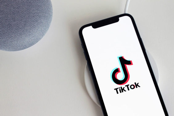 El último informe State of Mobile de la agencia App Annie confirma el liderazgo de los dispositivos móviles y de TikTok durante el 2020