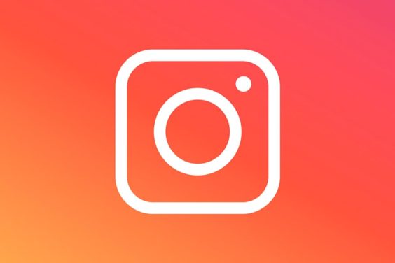 Instagram revierte la penalización por posts compartidos en las Historias