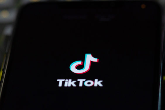 Un reciente estudio de Tracking Exposed demuestra que TikTok habría fracasado en su intento de prohibir la subida de nuevos vídeos en Rusia