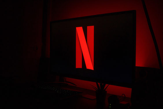 Según un informe de The Information, cada vez son más los suscriptores de Netflix de larga duración que se dan de baja de la plataforma